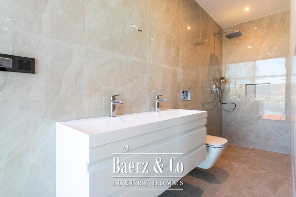 photo 16 Čiovo, Mastrinka - newly built villa with pool and open sea view