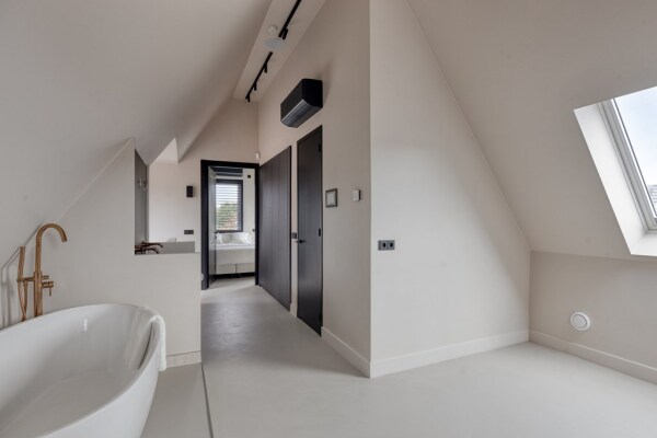 photo 47 Jacobaweide 14