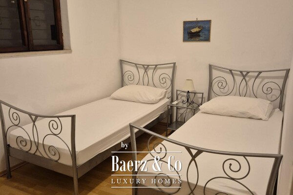 photo 20 Brač, Milna - semi-detached stone house with restaurant, first row to the sea