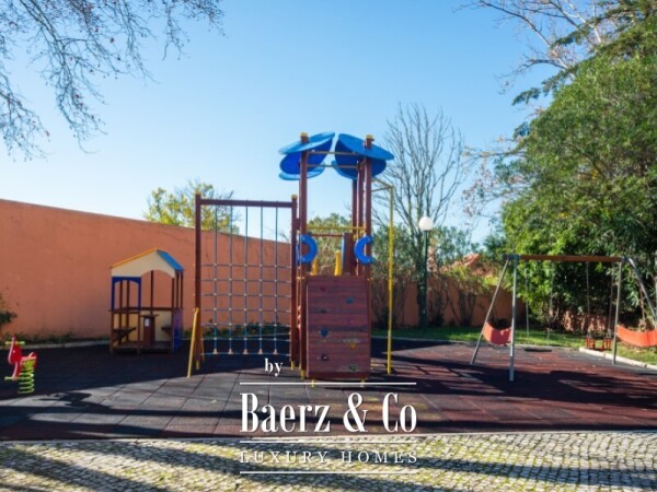 photo 27 T3 with large balconies in condominium with swimming pool