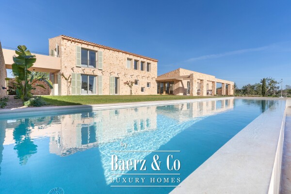 photo 1 Beautiful luxury home in Calonge