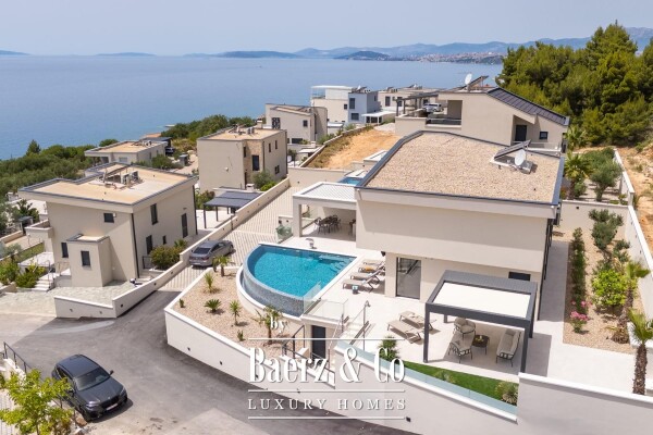 photo 27 Split-Podstrana, luxury villa with garage, swimming pool and panoramic sea view