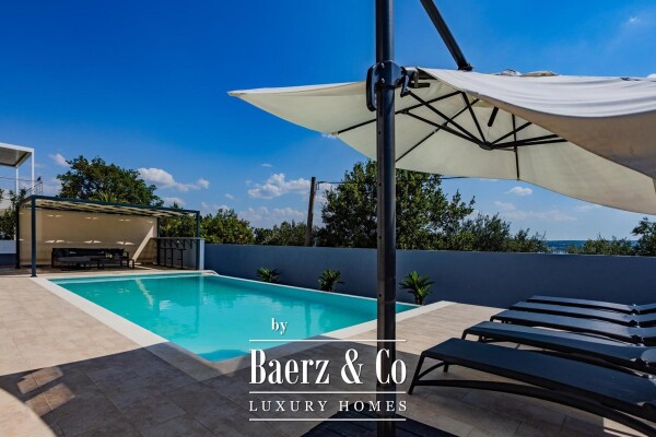 photo 32 Zadar, Maslenica, luxury villa by the sea