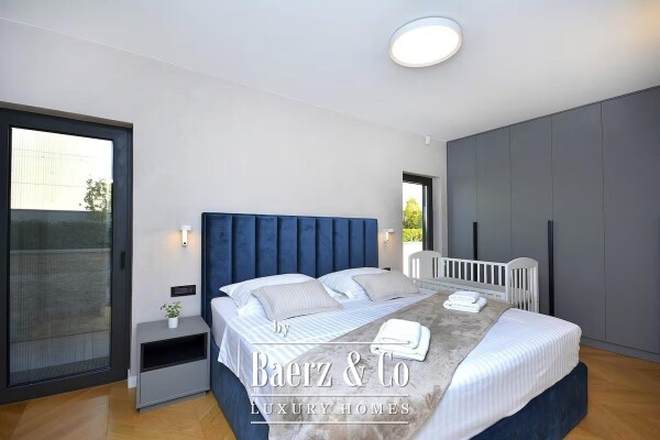 photo 5 Klis above Split a villa with swimming pool, garage and summer kitchen with sea view