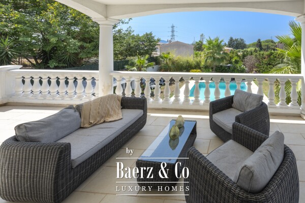 photo 13 Fréjus – Stunning 172 m² Villa for Sale 4 Bedrooms | Pool & Jacuzzi | Secure Private Estate