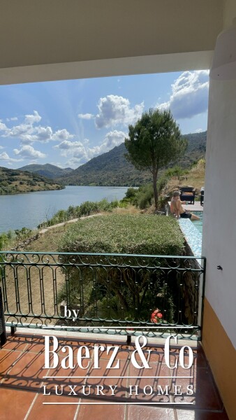 photo 14 Douro Riverfront Almond Estate