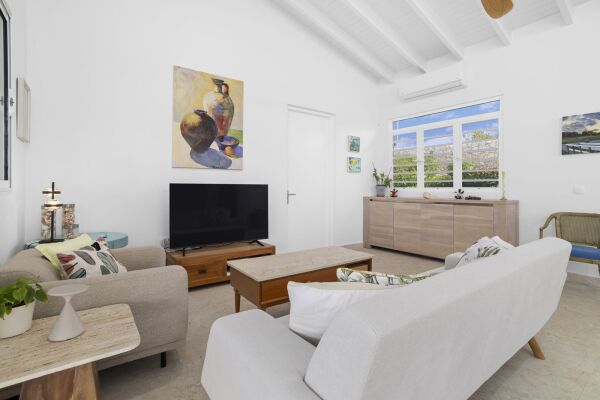 photo 6 Crown West 239