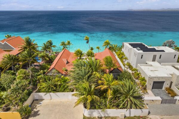 photo 6 EEG Boulevard 30