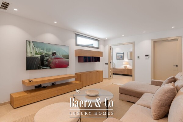 photo 24 Villa - Nueva Andalucia - Marbella - Ref: 8683