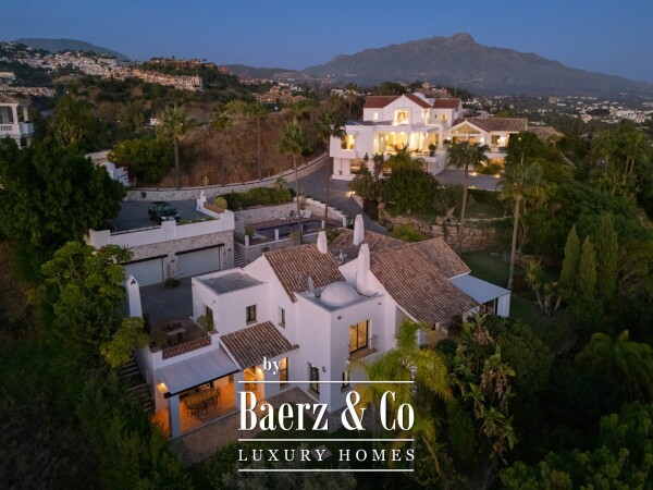 photo 4 Villa - Puerto Almendro - Benahavis - Ref: 8692