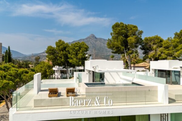 photo 30 Villa - Nueva Andalucia - Marbella - Ref: 8694