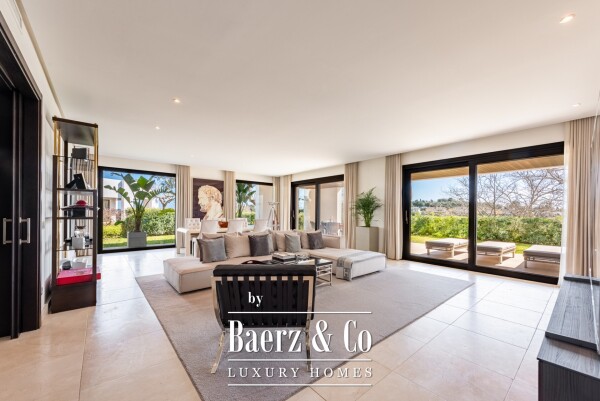 photo 1 Beautiful luxury home in Sotogrande, Sotogrande Alto - Hacienda de Valderrama