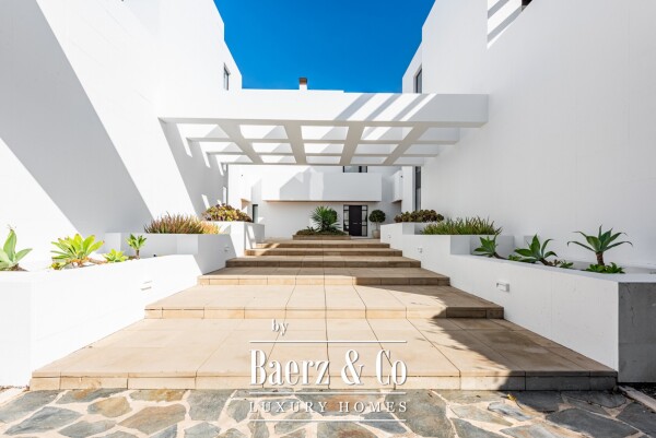 photo 33 Beautiful luxury home in Sotogrande, Sotogrande Alto - Hacienda de Valderrama