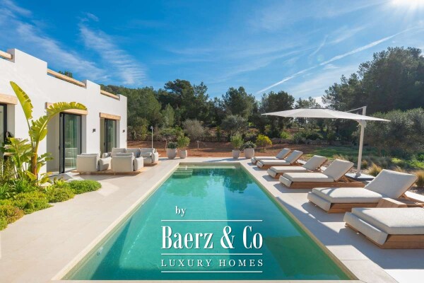 photo 5 Beautiful luxury home in Santa Gertrudis, Santa Gertrudis