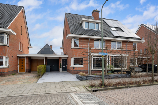 photo 1 Groene Loper 11