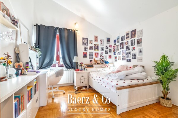 photo 6 Samobor, family house 553 m² on a plot of 6985 m² with a view of the city