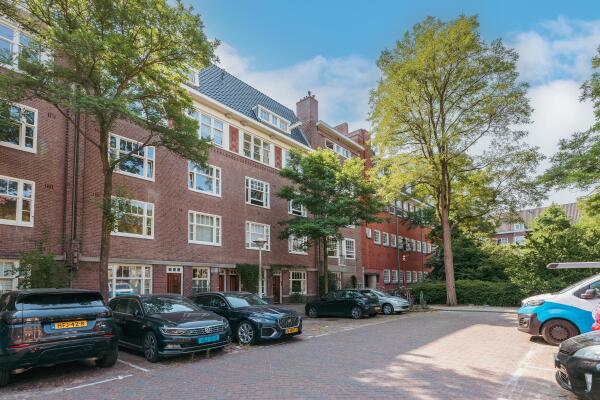 photo 27 Roerstraat 87