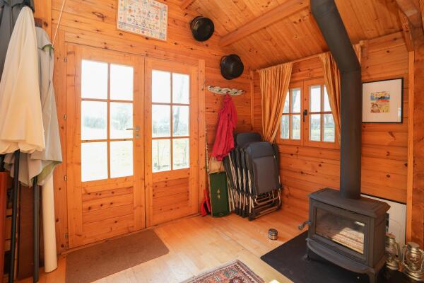 photo 34 Hezelstraat 17