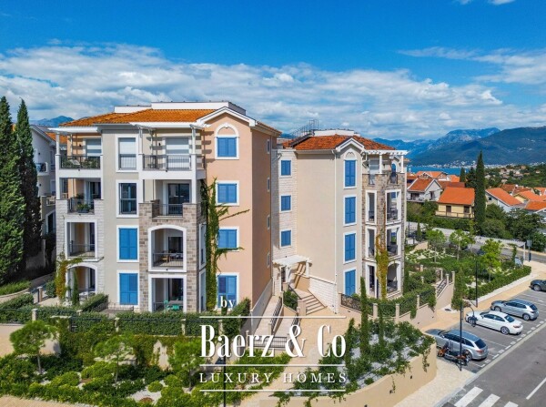 photo 6 Apartment near the Sea in a Luxurious Project
