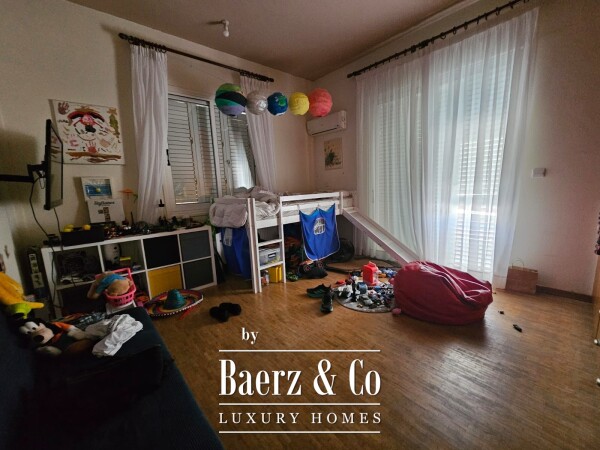 photo 19 2351689 - 7 Bedroom Villa For sale, Nicosia City, 500 sq.m