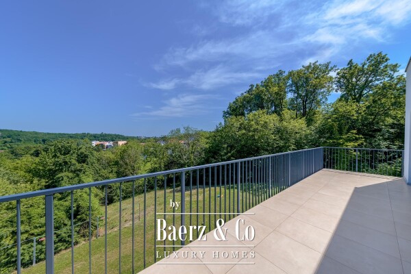 photo 12 Zagreb, Bijenik, luxury villa 376.92 m² on a plot of 1,400 m², open view