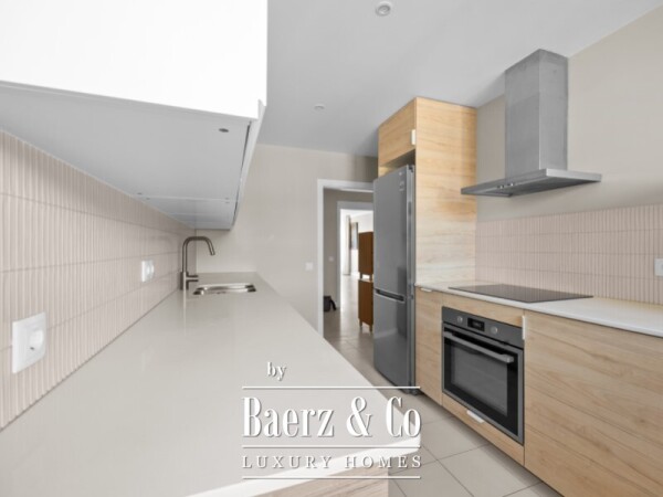 photo 10 Apartment 3 Bedrooms Rent Cascais