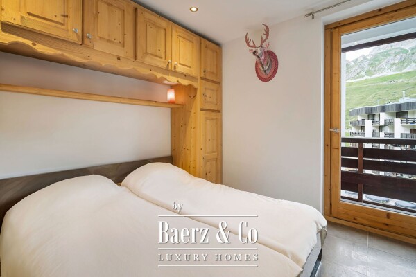 photo 4 2-bedroom apartment with mountain corner