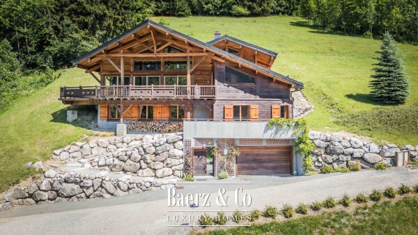 photo 1 5-bedroom chalet - In the heart of nature