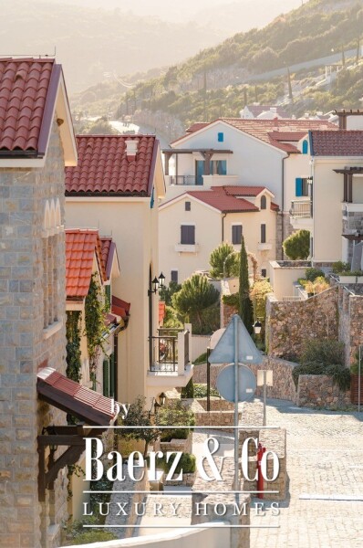 photo 13 Luxurious Apartment on the Coast of Montenegro in Tivat Municipality