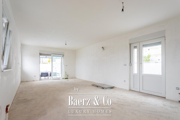photo 14 Podstrana, newly built house with a pool